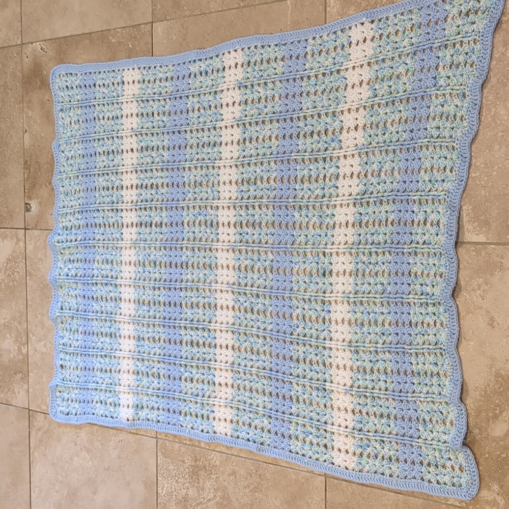 NEW HANDMADE Crochet Baby Blanket